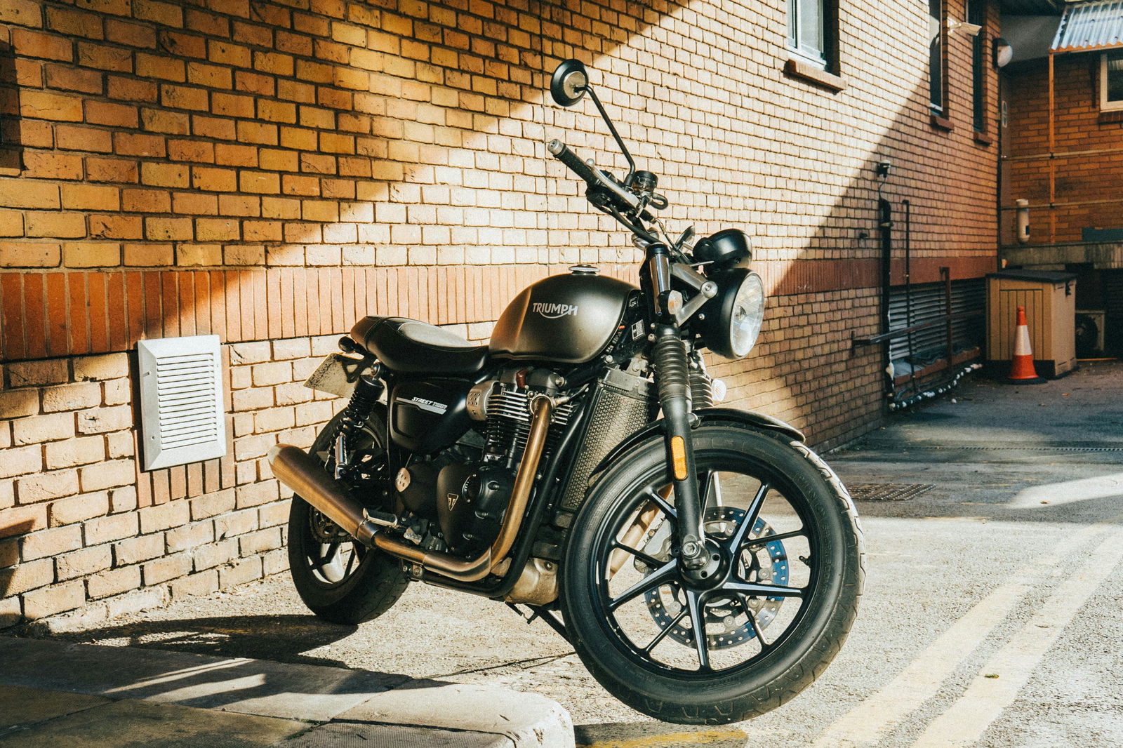 Triumph Motorrad verkaufen Triumph Motorrad verkaufen mit MotoBuy